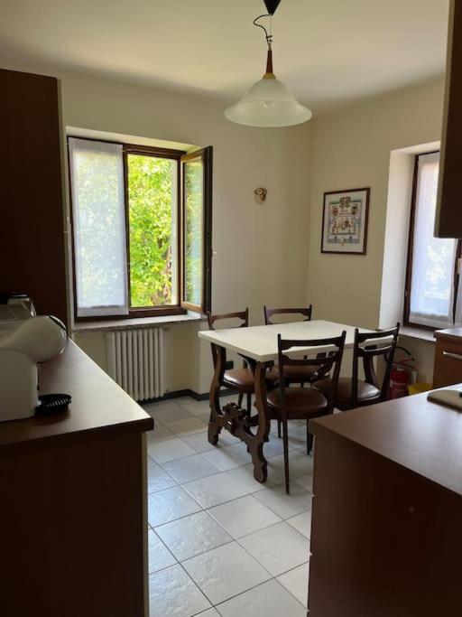 Gabbinoholidayhome Appartamento In Suggestiva Corte Como Exterior foto